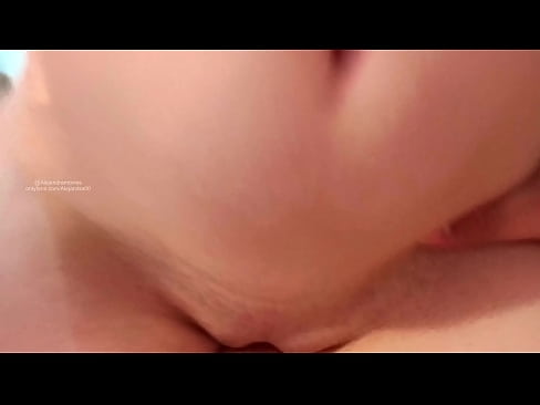 ❤️ Na-ehi ụra n'ọnụ ụlọ nwanne m nwanyị, otu ahụ ka m siri teta ❤️ Anal video ﹏