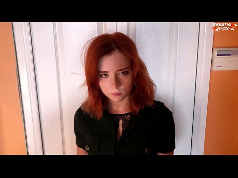 ❤️ Onye nche tara nwanyị mara mma ahụhụ maka ịkwatu ụlọ ahịa - Cum In Mouth ❤️ Anal video ﹏